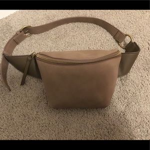 Brown Universal Thread belt bag